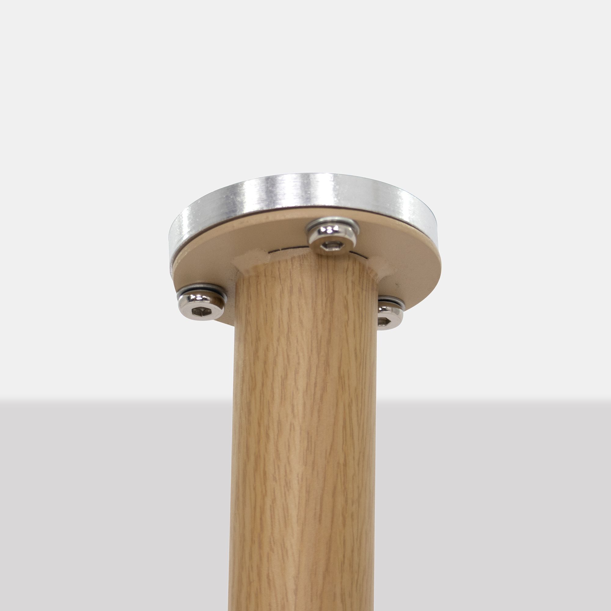 Esszimmer-Tisch BEALE | Tischplatte: Transparentes Glas | Beine: Holz Esszimmer-Tisch BEALE | Tischplatte: Transparentes Glas | Beine: Holz 160 cm