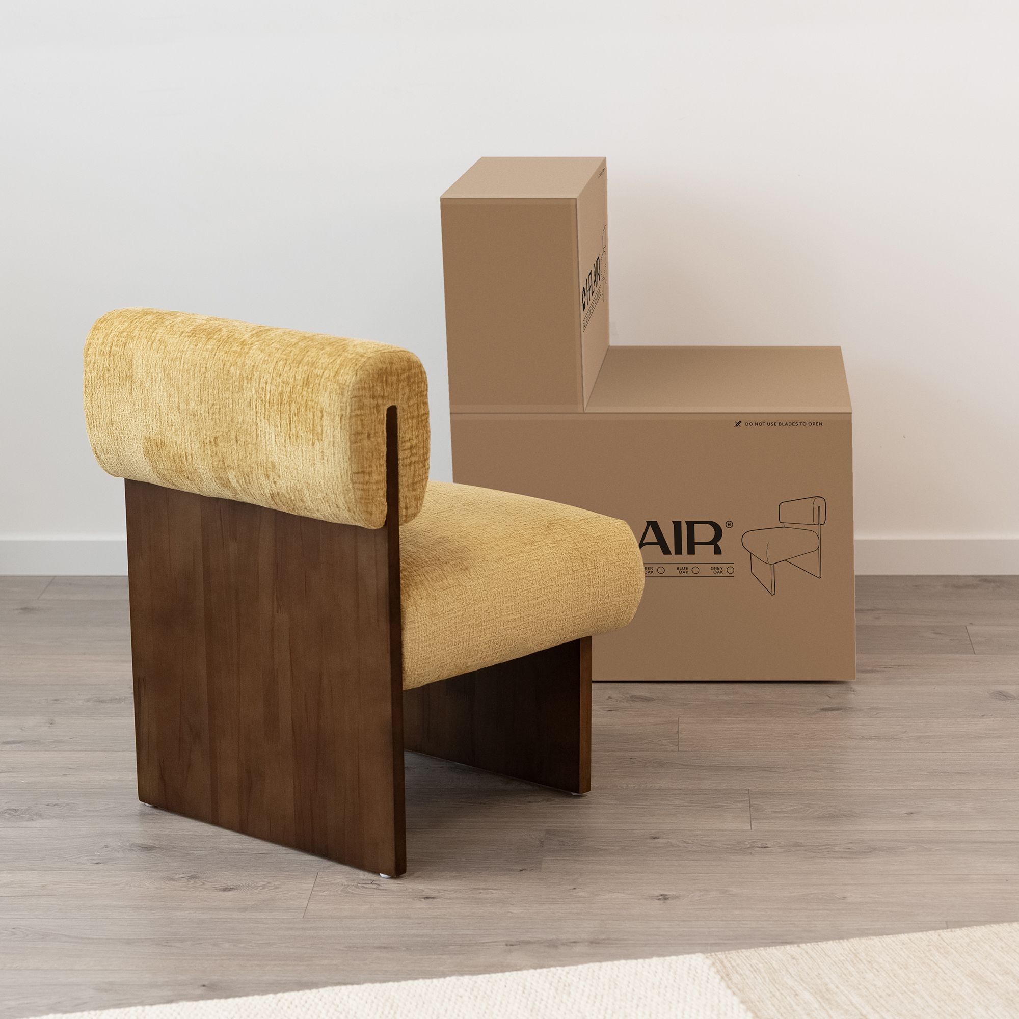 Skandinavischer Sessel Leah Senfgelb – Massivholz Birke, gemütlich & nachhaltig Skandinavischer Sessel Leah Senfgelb – Massivholz Birke, gemütlich & nachhaltig