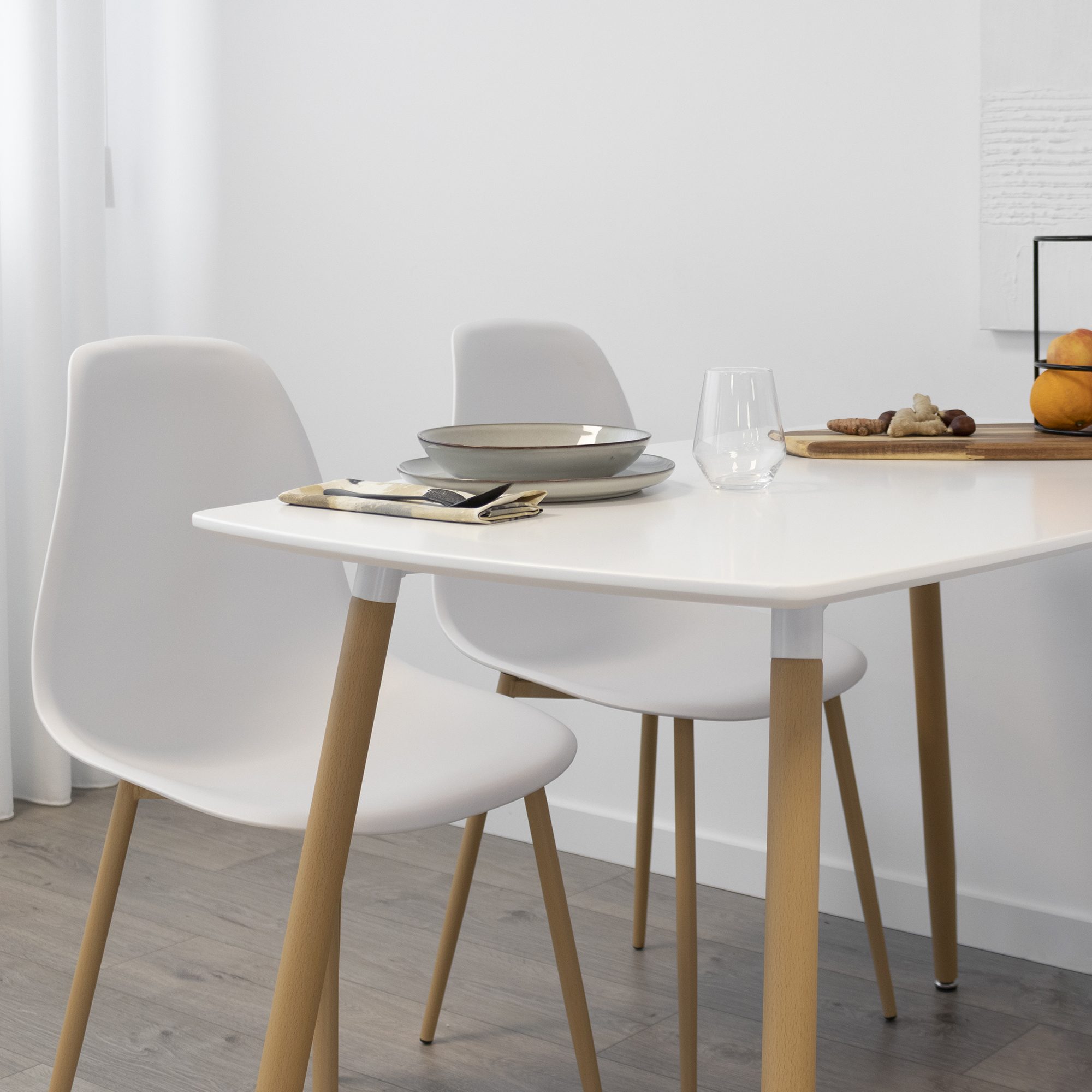 Set Tisch Felicia + 4 Stühle Hemans Weiß