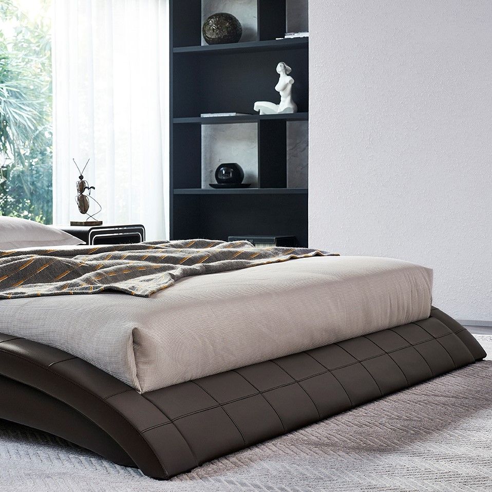 Polsterbett Raul in Braun 140x200 cm Raul – Design Polsterbett in Braun