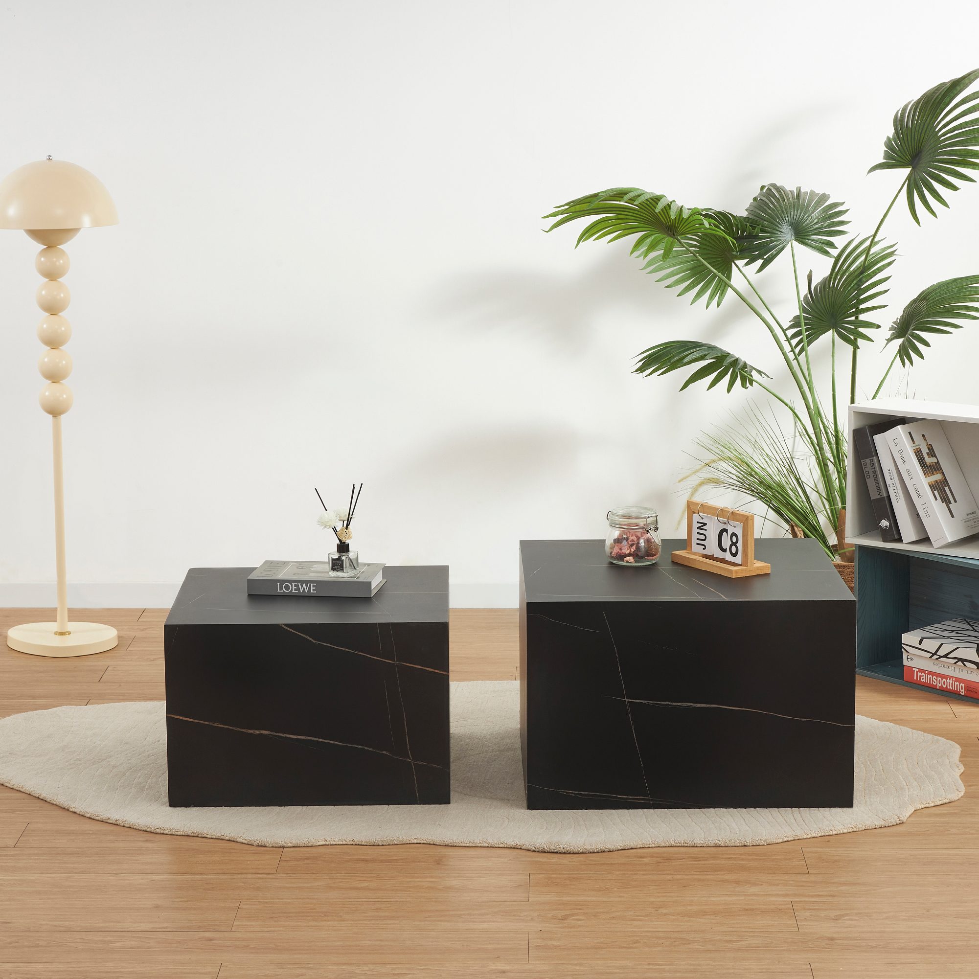 Couchtische / Beistelltisch TANEDA in Schwarz mit dekorativer Maserung - 2er Set TANEDA – Couchtische / Beistelltisch in Schwarz mit dekorativer Maserung - 2er Set