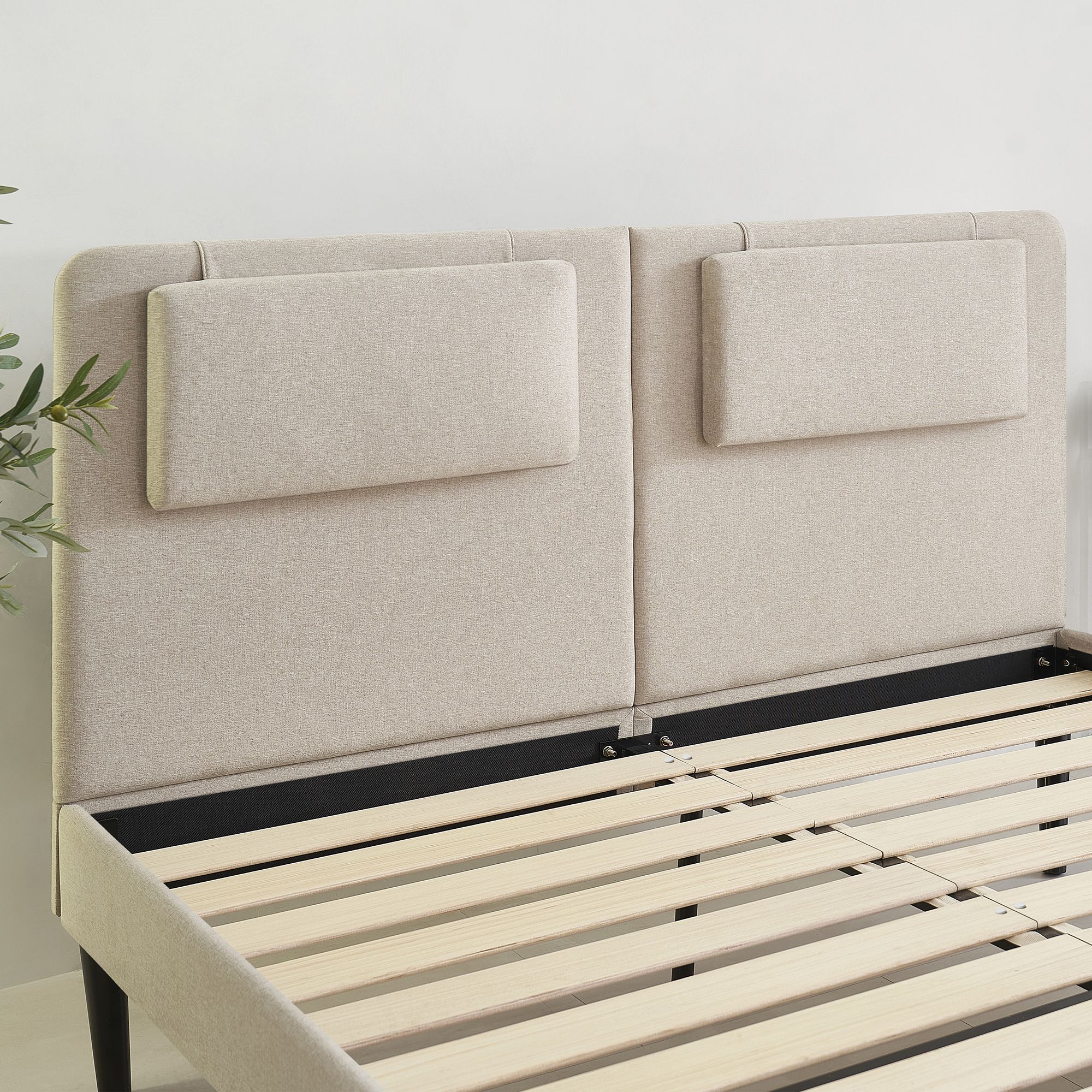 Design Polsterbettt Emily in Beige