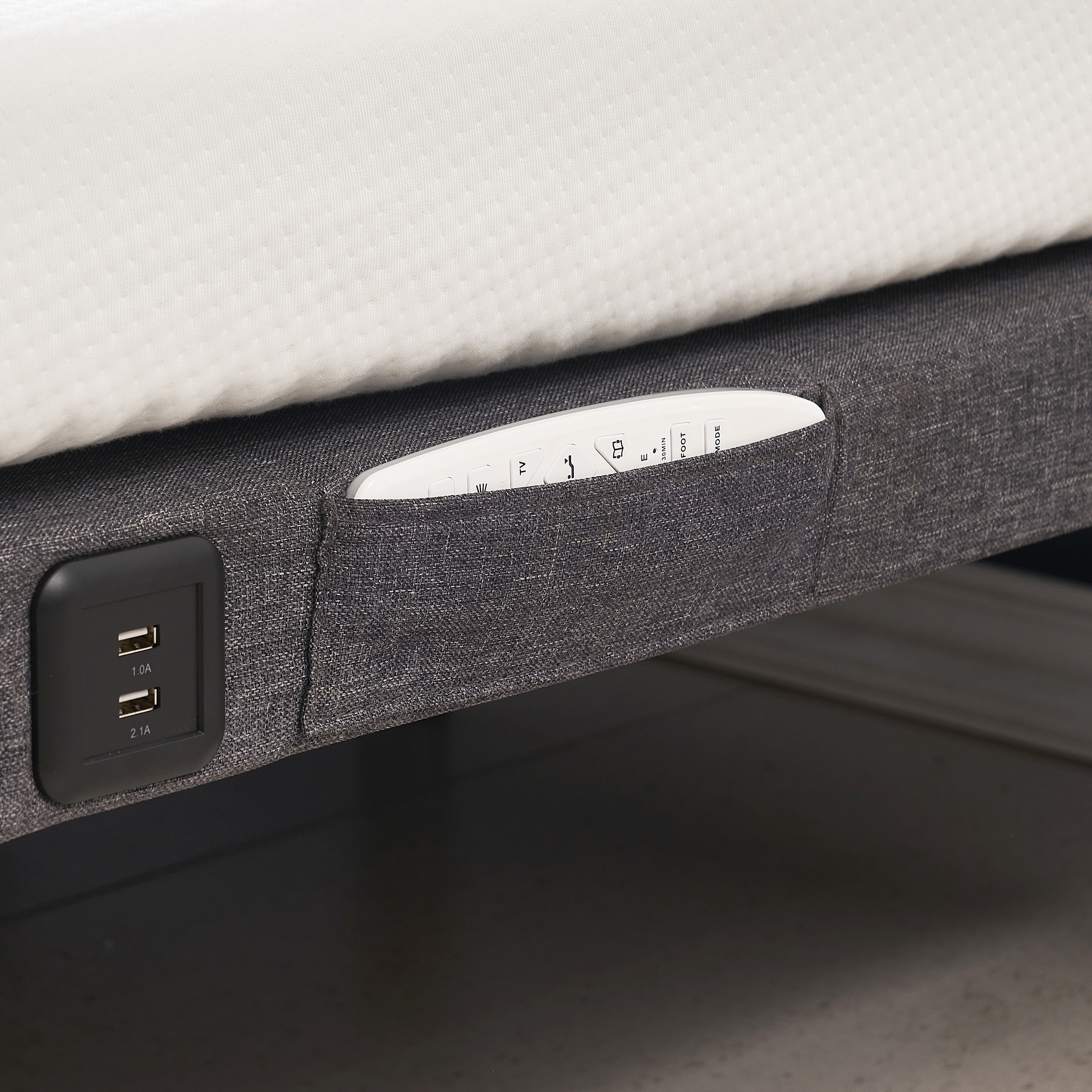 01847.jpg Joost elektrischer Premium Lattenrost mit 4-stufiger Massagefunktion