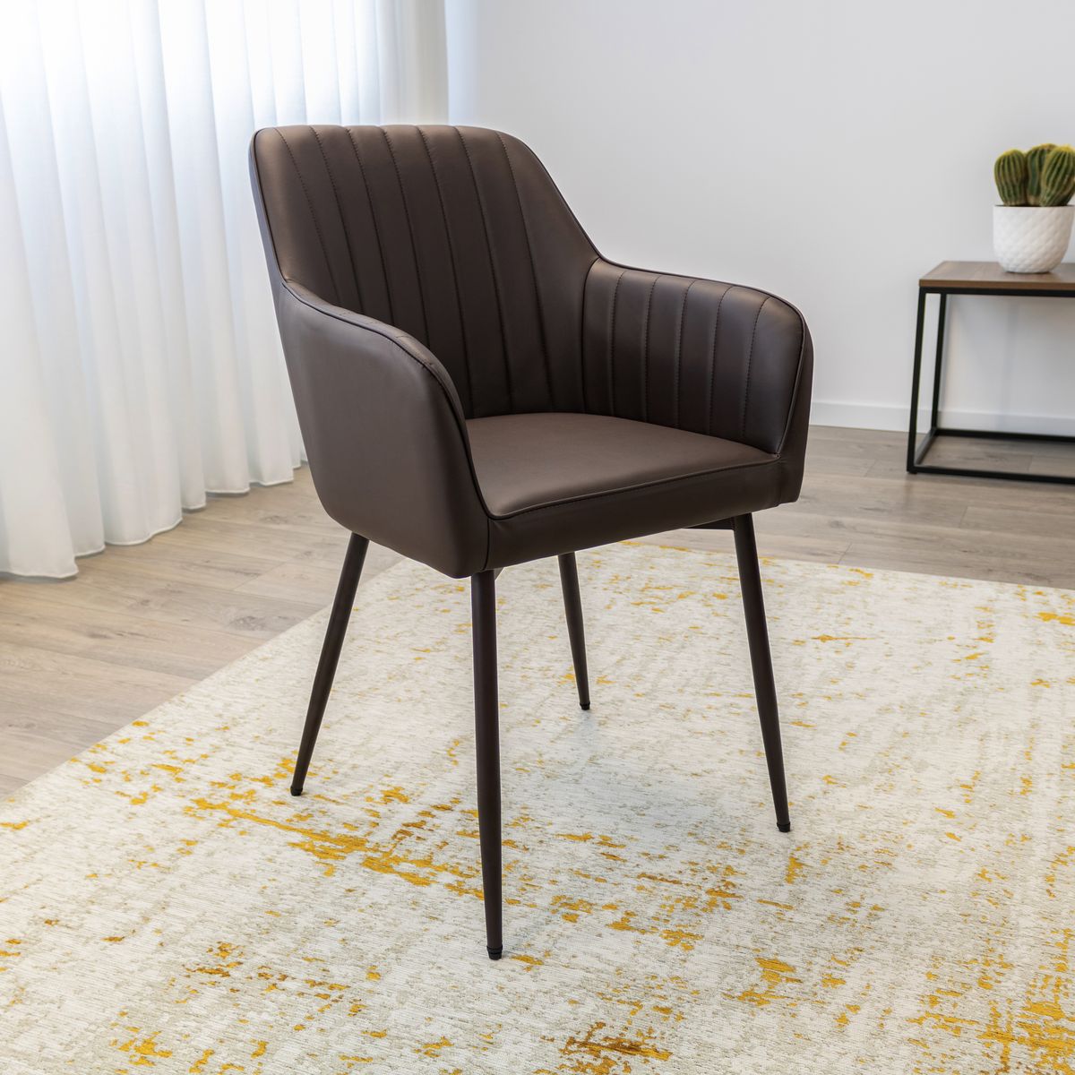 Esszimmerstuhl Wohnzimmerstuhl Dahlia Braun aus Kunstleder Living – Dining Chair Room Chair Dahlia Brown Made of Faux Leather