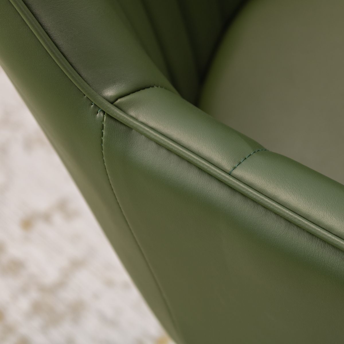 Esszimmerstuhl Wohnzimmerstuhl Dahlia Grün Gold aus Kunstleder Esszimmerstuhl Wohnzimmerstuhl Dahlia Grün Gold aus Kunstleder