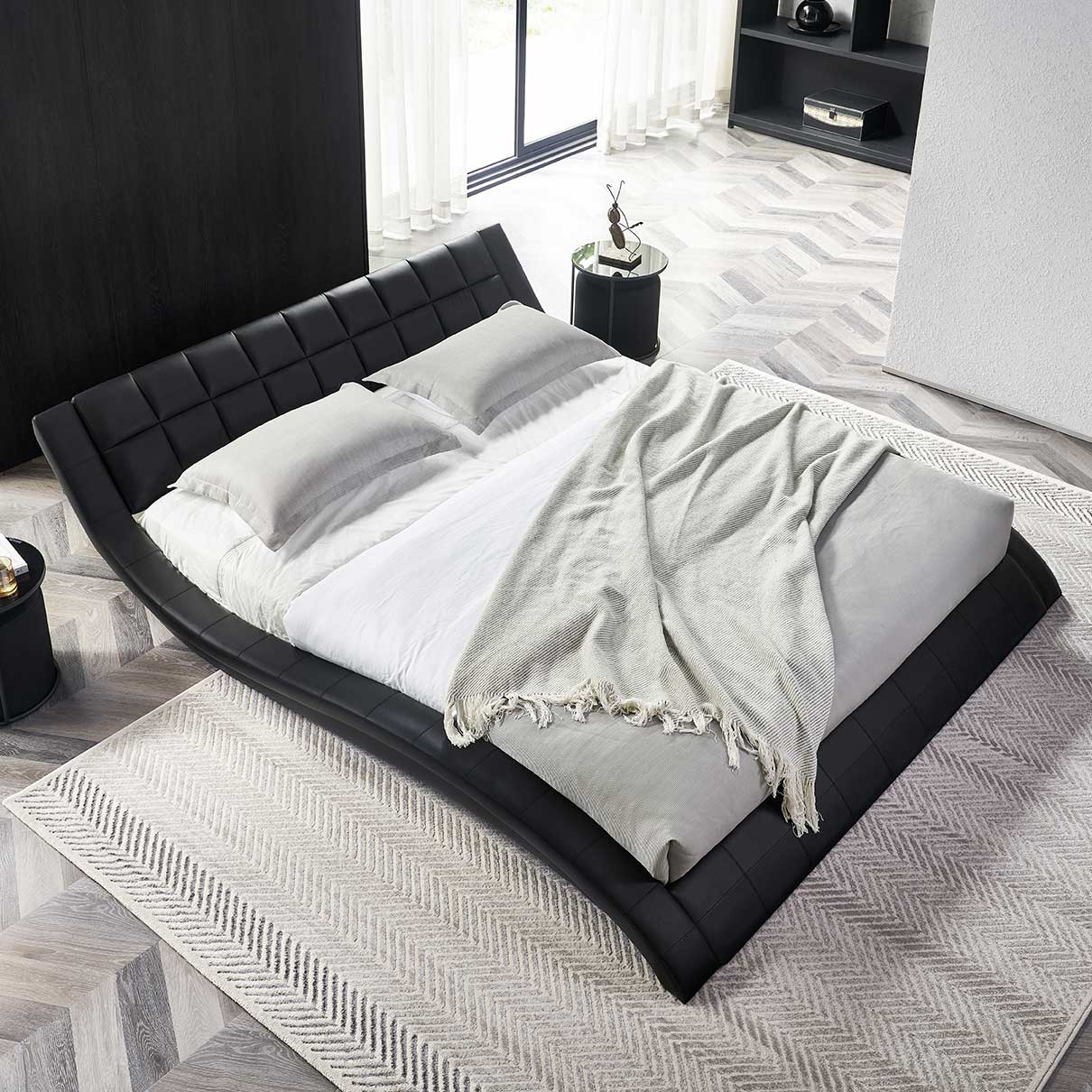 Design Polsterbett Raul in Schwarz Raul – Design Polsterbett in Schwarz