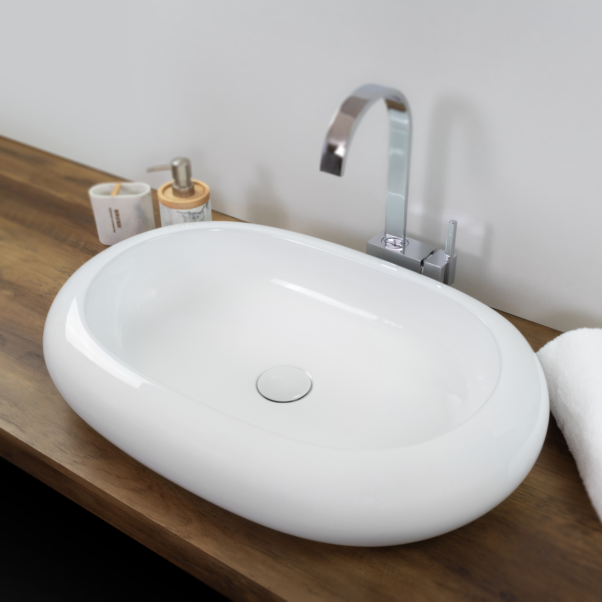 Design Keramik Waschbecken Ofanto in Weiß Design Keramik Waschbecken Ofanto in Weiß