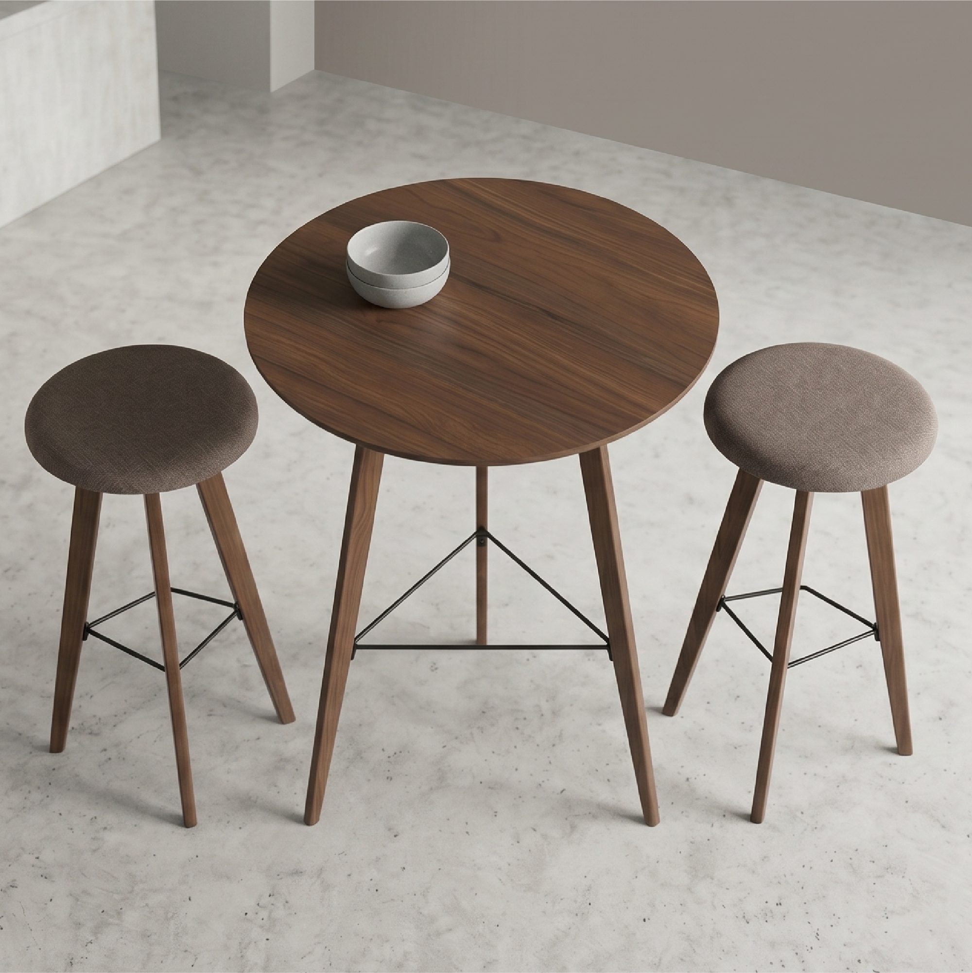 Bartisch-Set mit 2 Barhockern im warmen Holzdesign Ovid