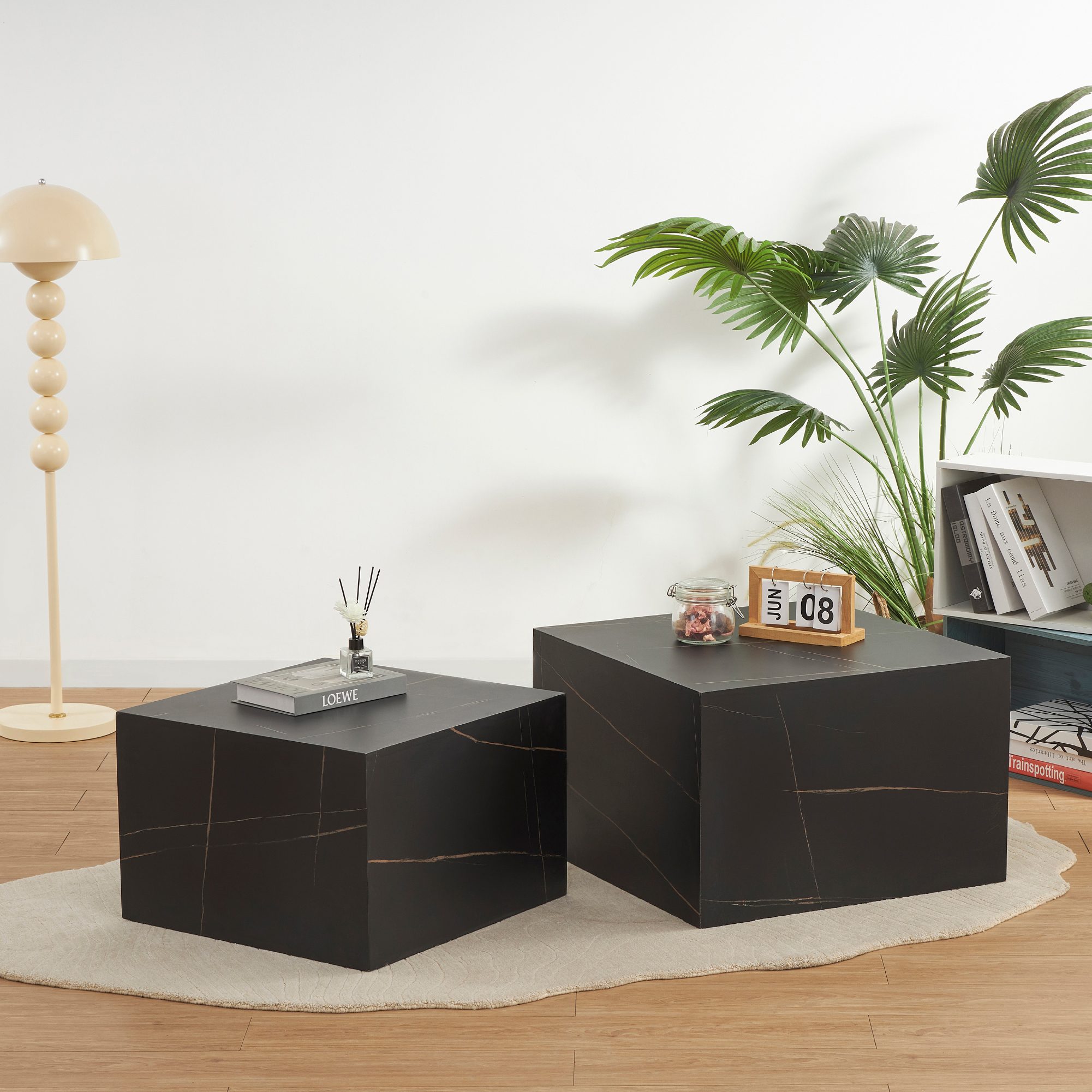 Couchtische / Beistelltisch TANEDA in Schwarz mit dekorativer Maserung - 2er Set TANEDA – Couchtische / Beistelltisch in Schwarz mit dekorativer Maserung - 2er Set