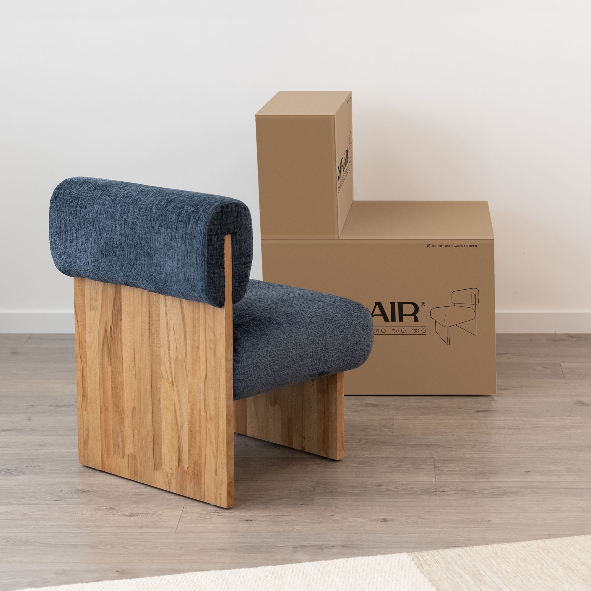 Skandinavischer Sessel Leah Stahlblau – Massivholz Birke, gemütlich & nachhaltig Skandinavischer Sessel Leah Stahlblau – Massivholz Birke, gemütlich & nachhaltig